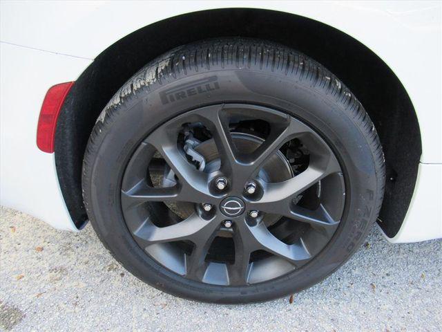 new 2026 Chrysler Pacifica car, priced at $40,032