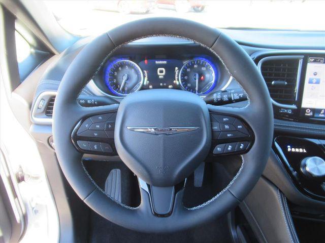 new 2026 Chrysler Pacifica car, priced at $50,045