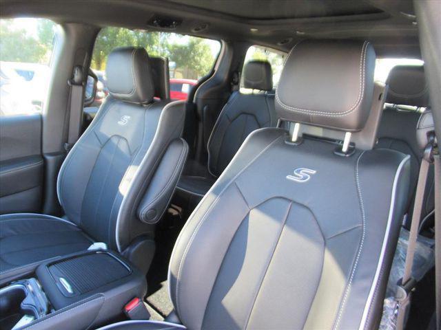 new 2026 Chrysler Pacifica car, priced at $50,045