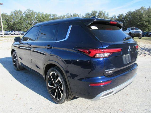 used 2024 Mitsubishi Outlander car, priced at $23,991