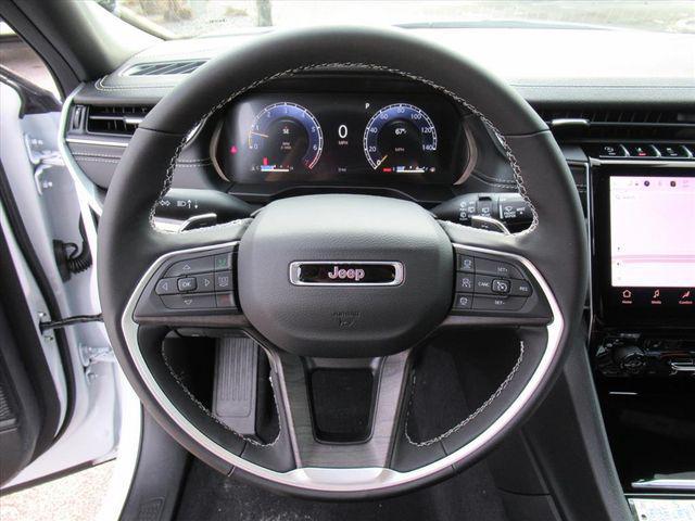 new 2025 Jeep Grand Cherokee car, priced at $37,645