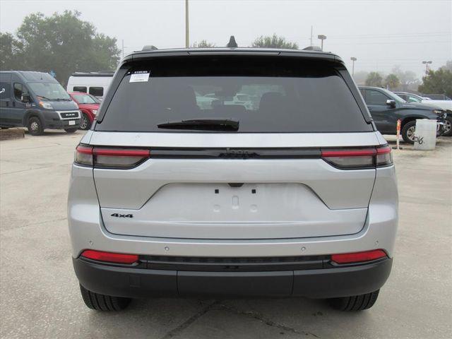 new 2025 Jeep Grand Cherokee car, priced at $35,915