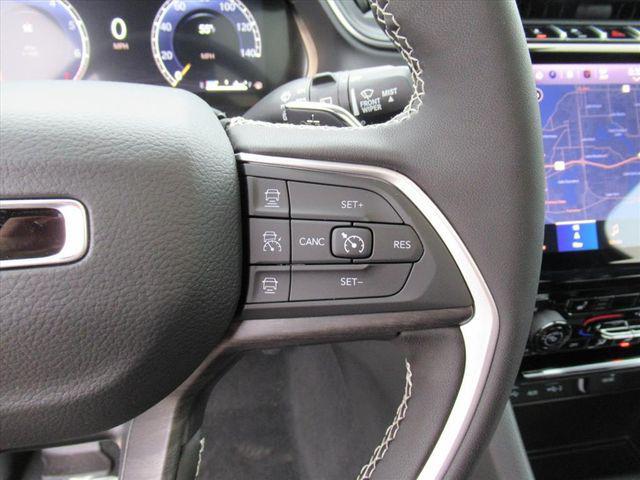 new 2025 Jeep Grand Cherokee car, priced at $35,915