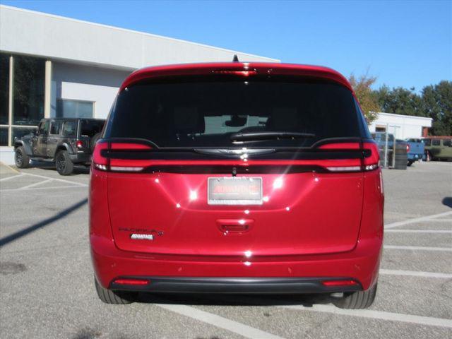 new 2026 Chrysler Pacifica car, priced at $39,423
