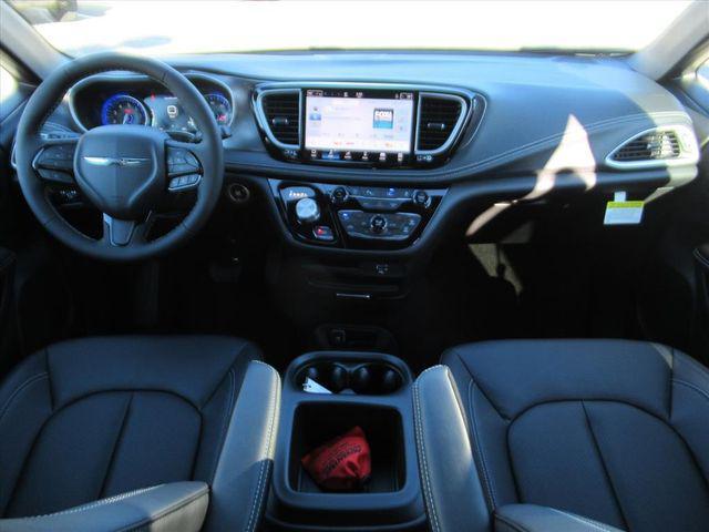 new 2026 Chrysler Pacifica car, priced at $42,968