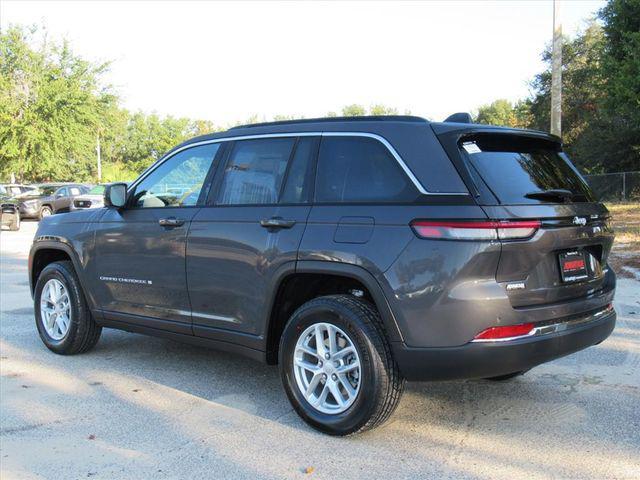 new 2025 Jeep Grand Cherokee car, priced at $26,777