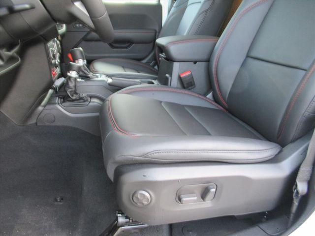 new 2026 Jeep Wrangler car, priced at $59,587