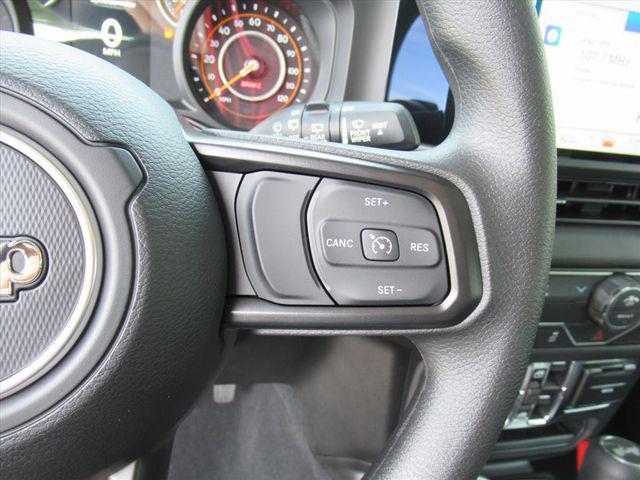 new 2026 Jeep Wrangler car, priced at $35,723