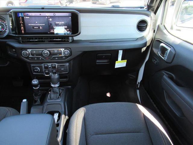 new 2026 Jeep Wrangler car, priced at $36,705