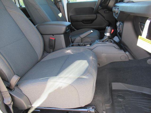 new 2026 Jeep Wrangler car, priced at $36,705