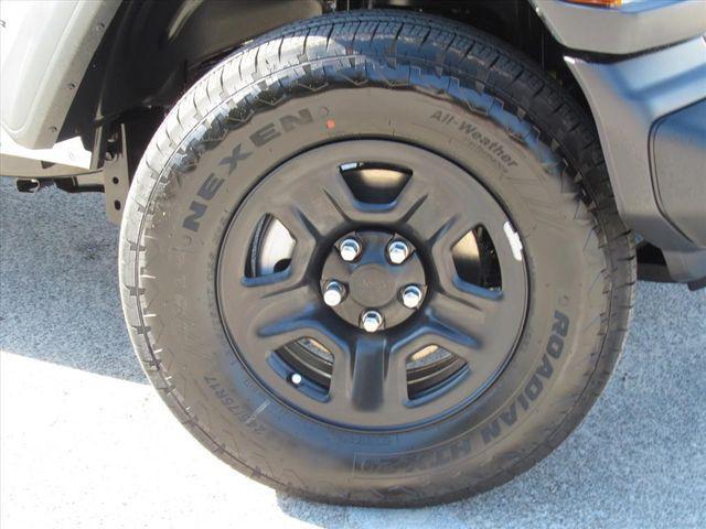 new 2026 Jeep Wrangler car, priced at $36,705