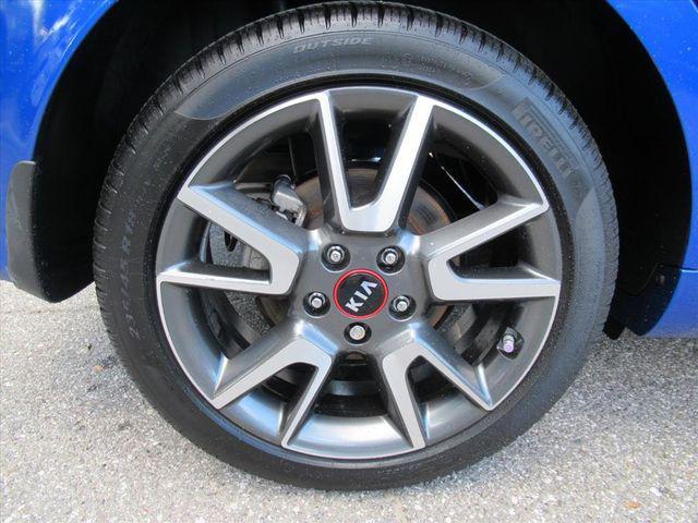 used 2021 Kia Soul car, priced at $16,991