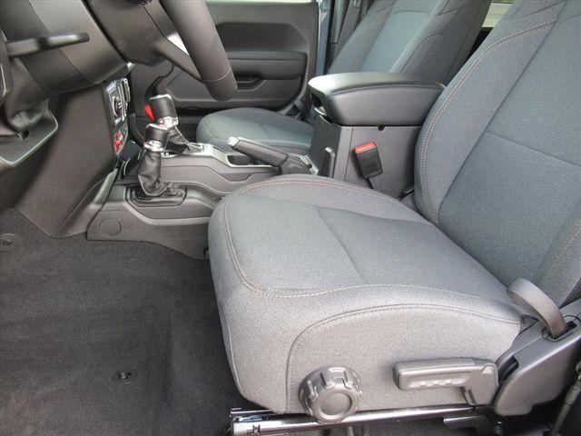 new 2026 Jeep Wrangler car, priced at $41,707