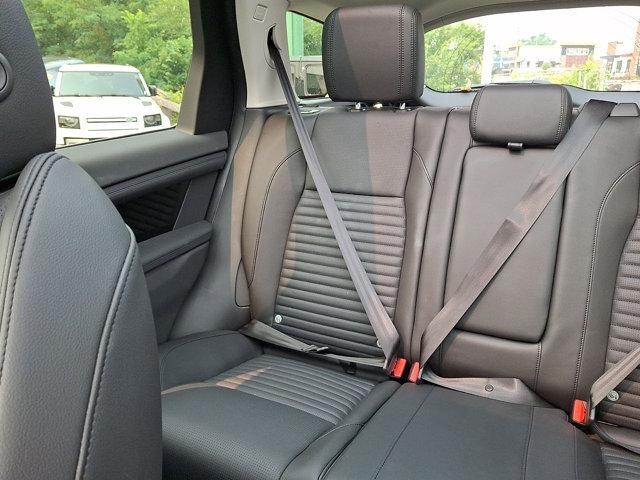 used 2025 Land Rover Discovery Sport car