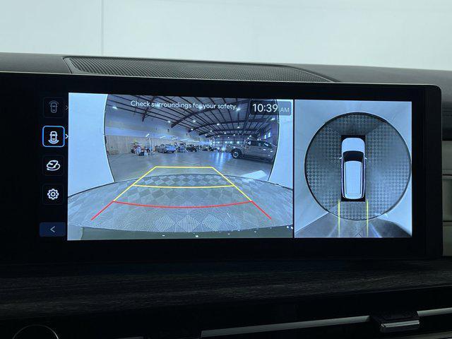 used 2024 Hyundai Santa Fe car, priced at $35,977