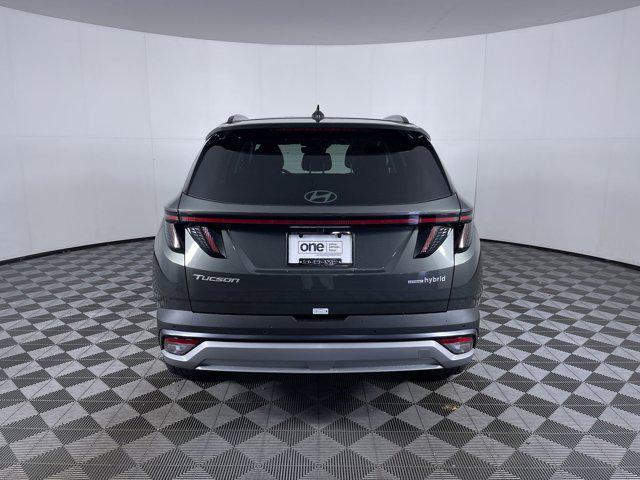 new 2026 Hyundai TUCSON Hybrid car, priced at $43,550