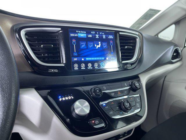 used 2017 Chrysler Pacifica car, priced at $11,400