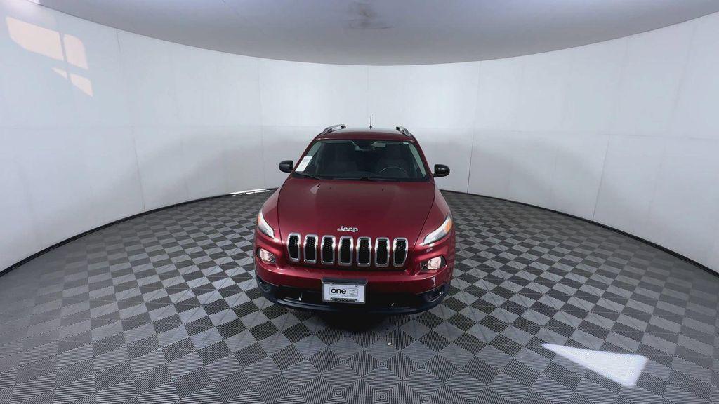 used 2016 Jeep Cherokee car, priced at $12,900
