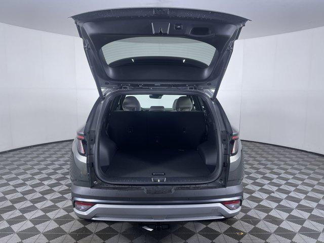 new 2026 Hyundai TUCSON Hybrid car, priced at $43,660