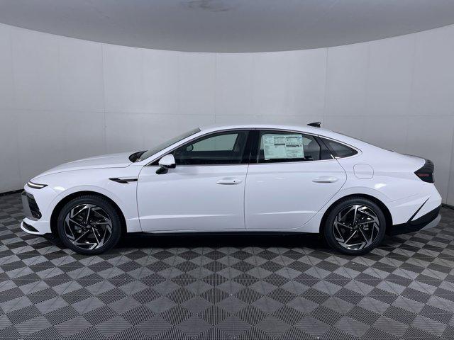 new 2026 Hyundai Sonata car, priced at $32,040
