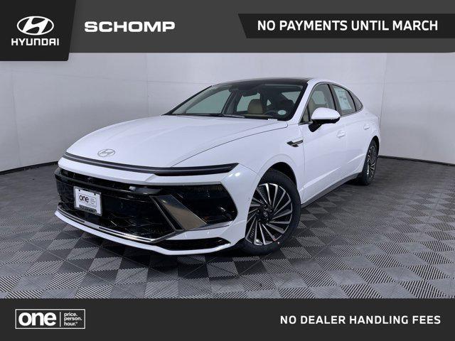 new 2025 Hyundai Sonata Hybrid car, priced at $36,750