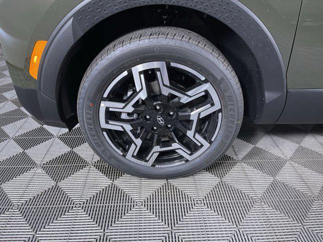 used 2025 Hyundai SANTA CRUZ car, priced at $41,998