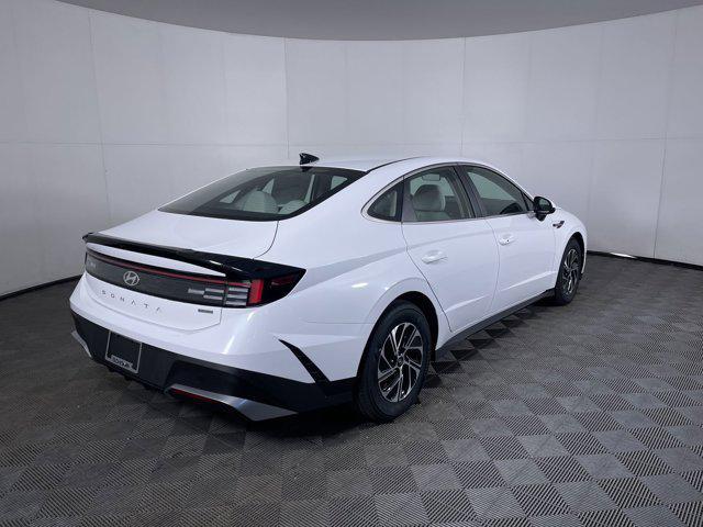 new 2026 Hyundai Sonata Hybrid car, priced at $30,815