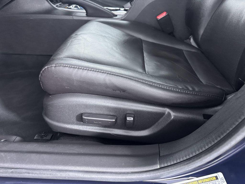 used 2015 Acura ILX car, priced at $14,700