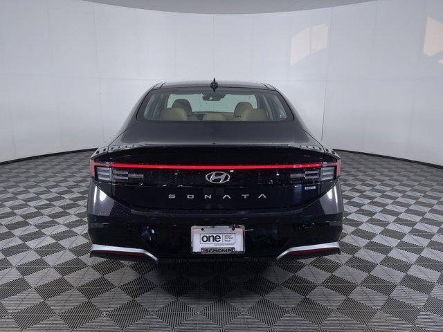 used 2025 Hyundai Sonata Hybrid car, priced at $39,575
