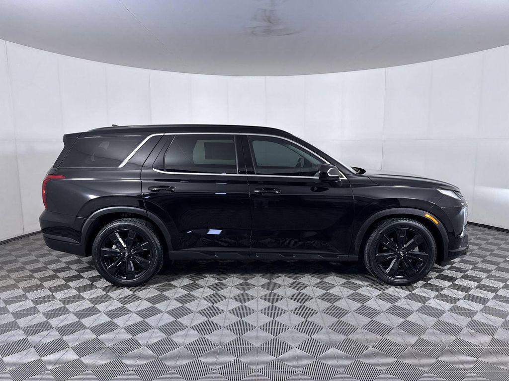 used 2024 Hyundai Palisade car, priced at $28,900