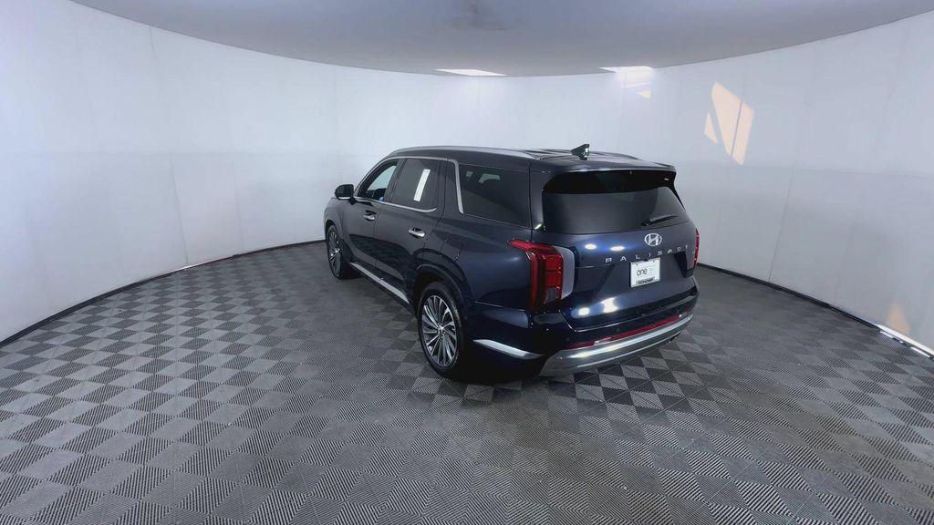 used 2024 Hyundai Palisade car, priced at $41,964