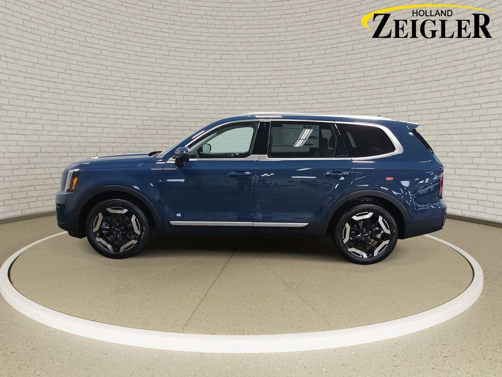 new 2025 Kia Telluride car, priced at $43,589