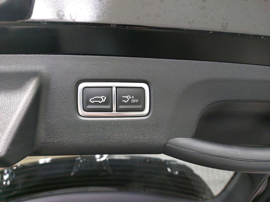 new 2026 Kia Sorento Hybrid car, priced at $49,174