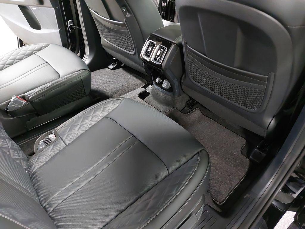 new 2026 Kia Sorento Hybrid car, priced at $49,174