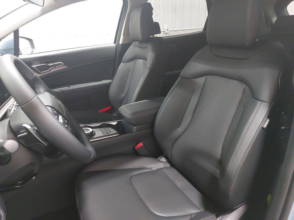 new 2026 Kia Sportage Hybrid car, priced at $33,488