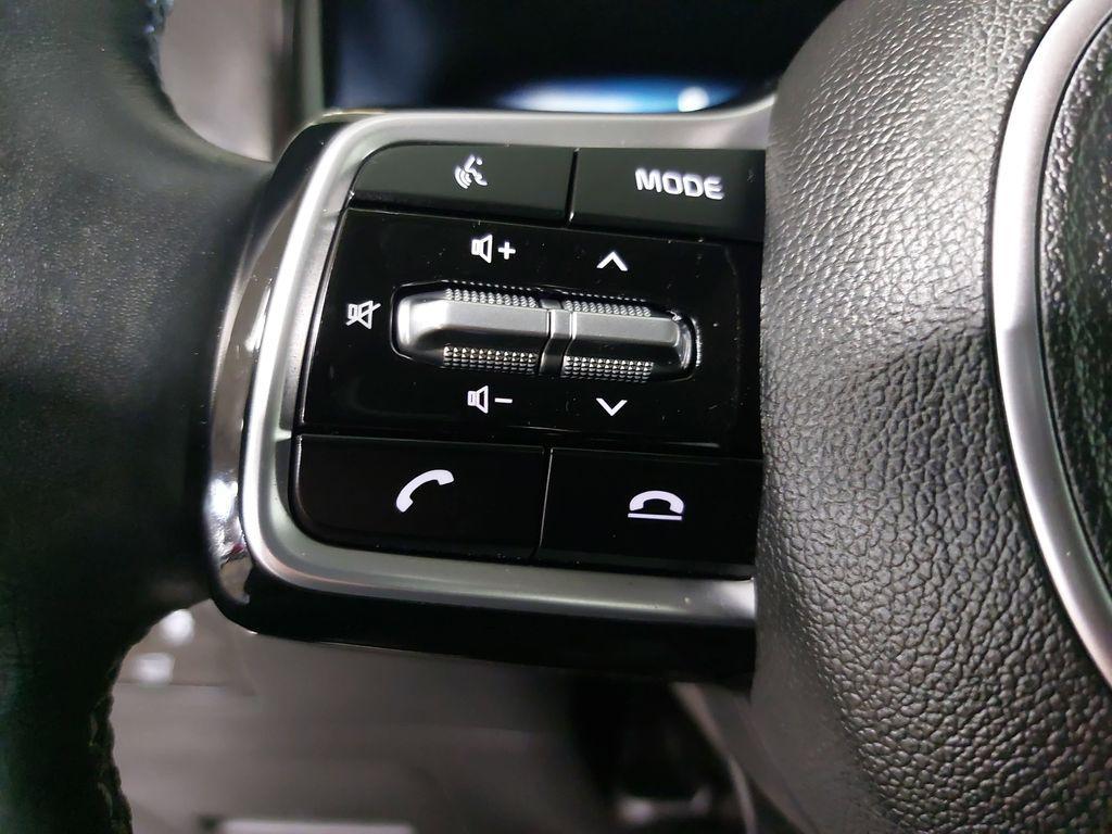 used 2023 Kia Sorento car, priced at $31,500