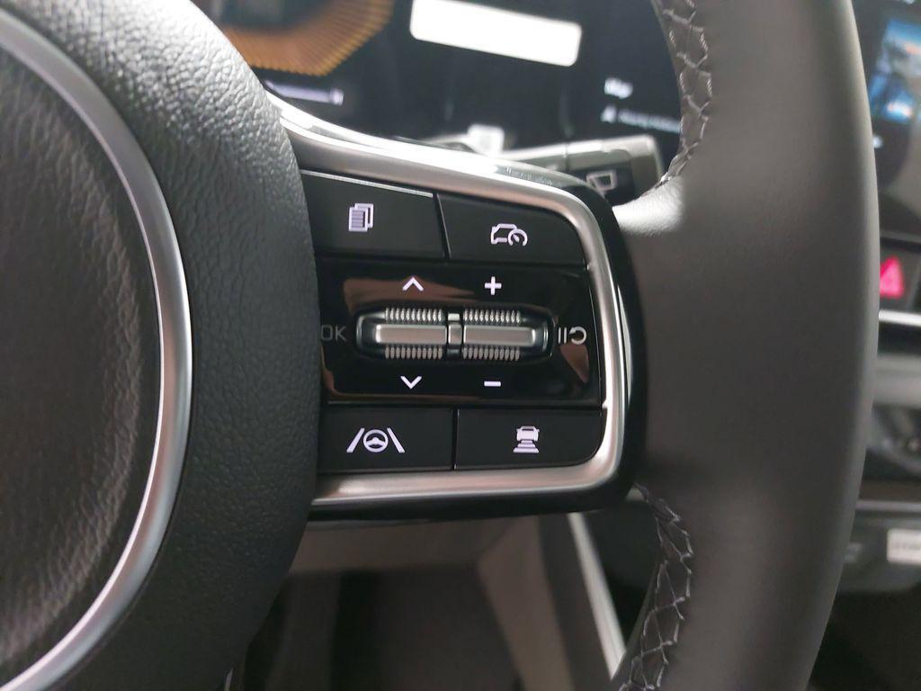 new 2026 Kia Carnival car, priced at $39,005