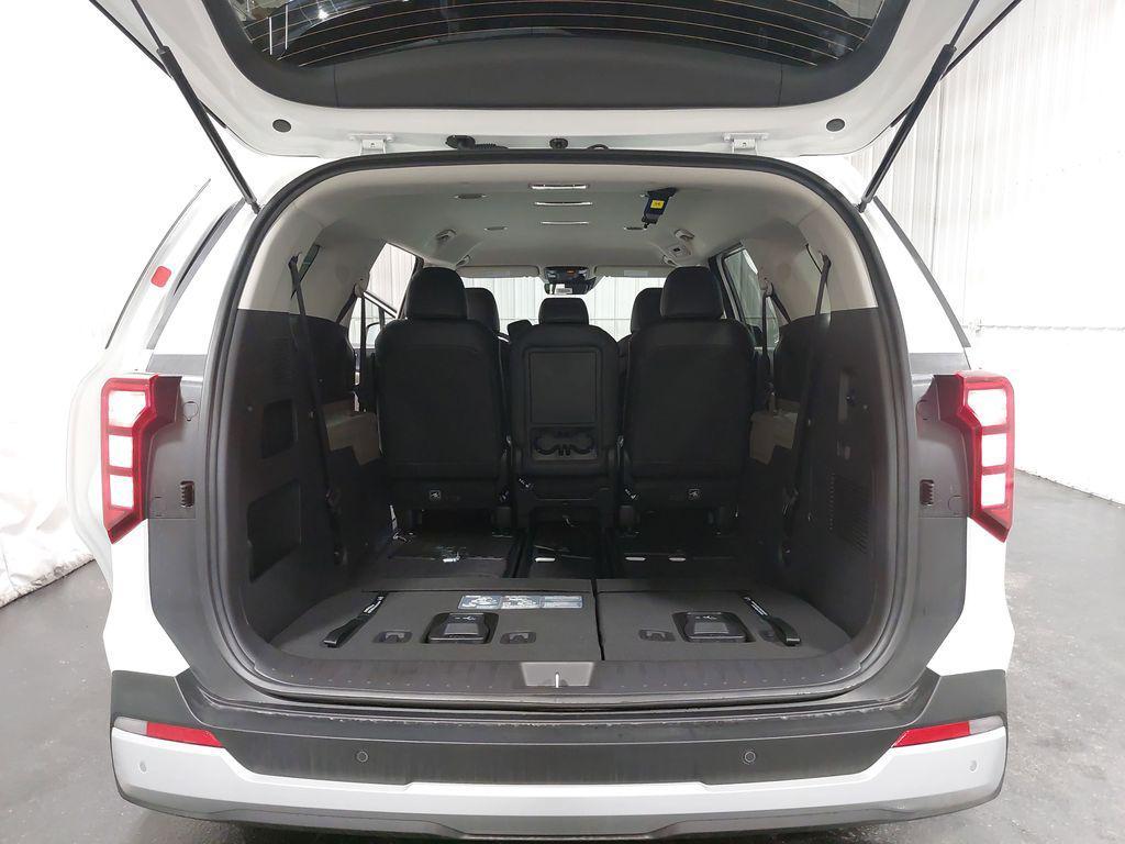 new 2026 Kia Carnival car, priced at $39,005