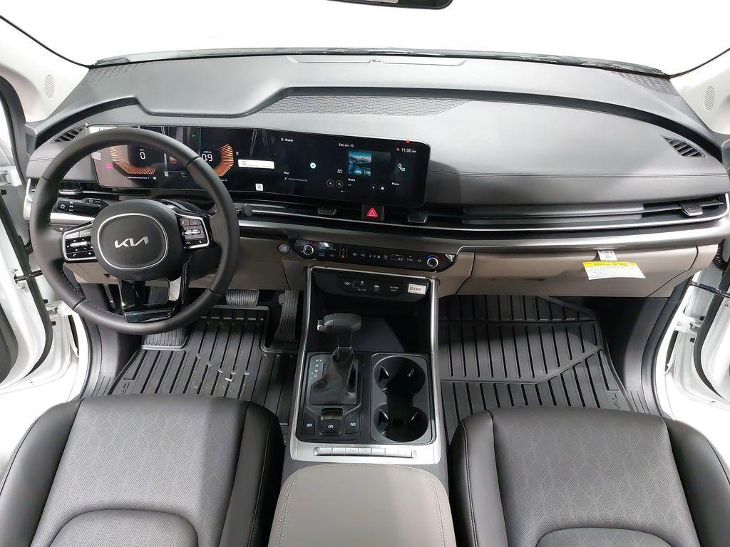 new 2026 Kia Carnival car, priced at $39,005