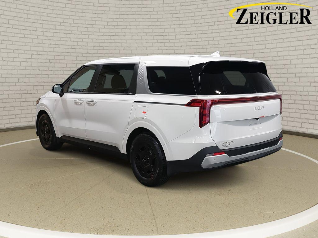 new 2026 Kia Carnival car, priced at $39,005