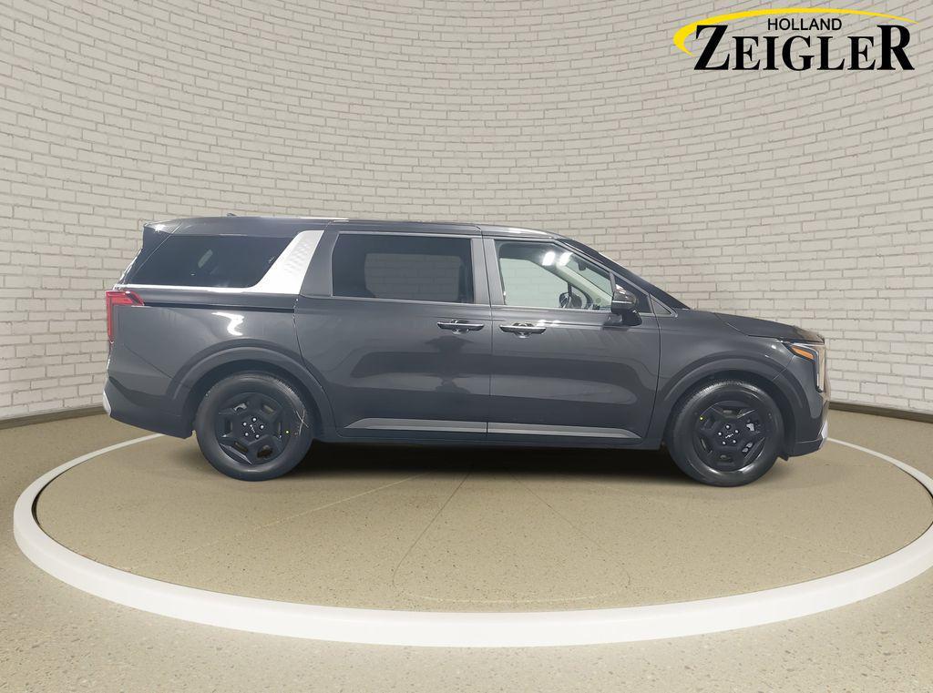new 2026 Kia Carnival car, priced at $38,108
