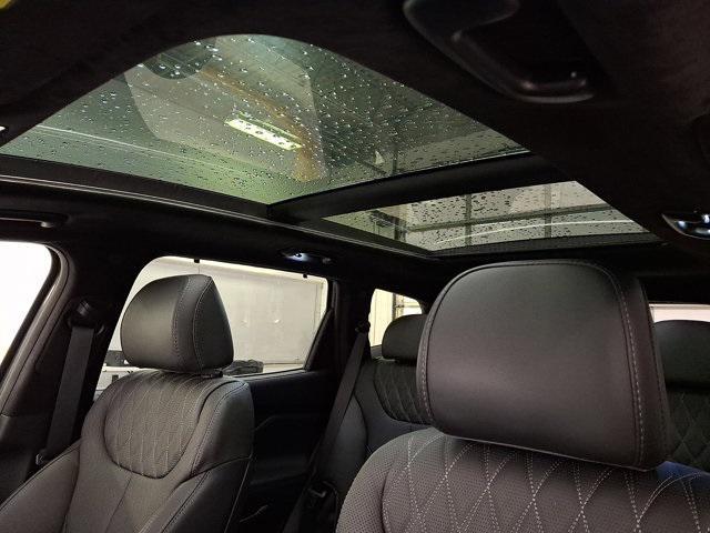 used 2023 Hyundai Santa Fe car, priced at $29,900