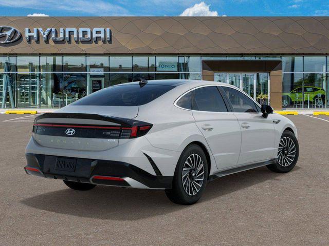 new 2025 Hyundai Sonata Hybrid car, priced at $33,930