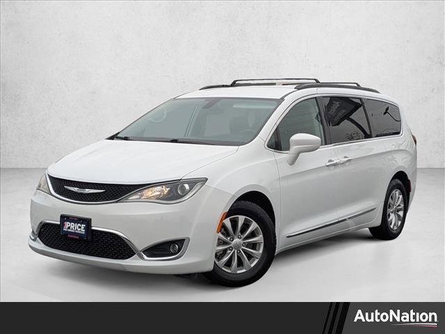 used 2017 Chrysler Pacifica car, priced at $12,696