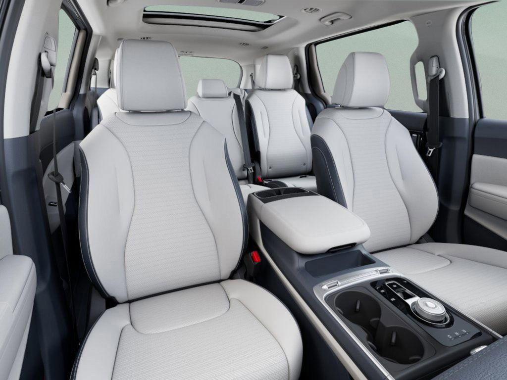 new 2026 Kia Carnival Hybrid car, priced at $54,644
