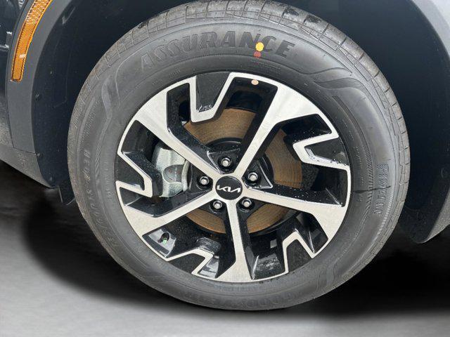 new 2025 Kia Sportage Hybrid car, priced at $31,557