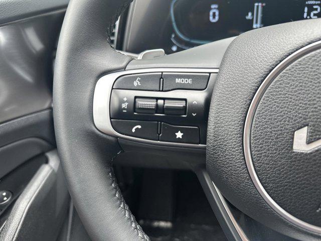 new 2025 Kia Sportage Hybrid car, priced at $31,557