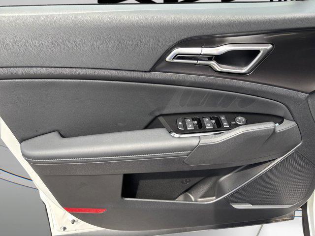 new 2025 Kia Sportage Hybrid car, priced at $33,924