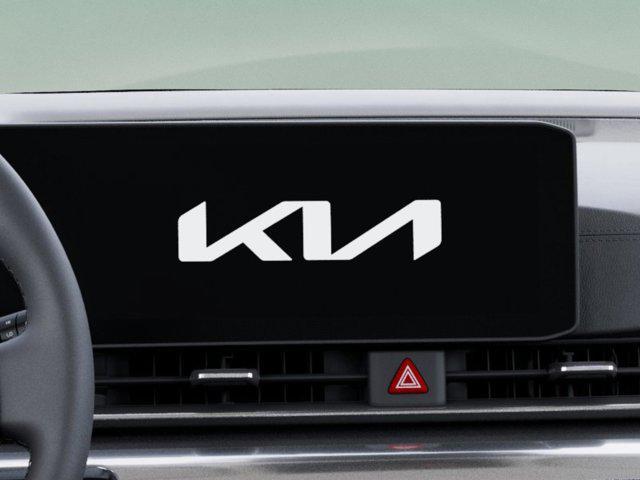 new 2026 Kia Carnival Hybrid car, priced at $53,044