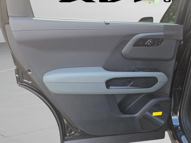 new 2027 Kia Telluride Hybrid car, priced at $65,170